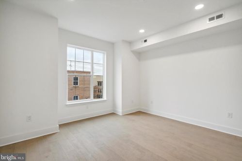 1121 26 St, Philadelphia PA 19146-3849 exterior