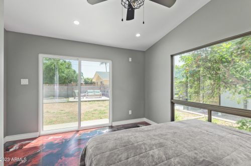 3407 44th Pl, Phoenix AZ  85018-6025 exterior