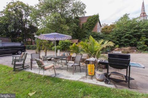 5225 Greene St, Philadelphia PA  19144-2927 exterior