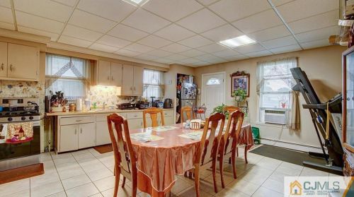 24 Chrome Ave, Carteret NJ 07008-3401 exterior