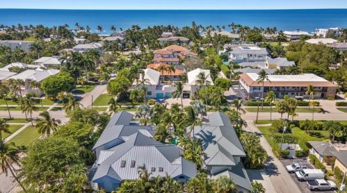 361 2nd St, Naples FL 34120-2007 exterior