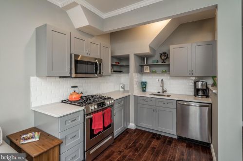 1241 18th St, Philadelphia PA  19121-0050 exterior