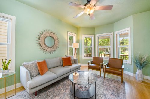 2732 Downer Ave, Milwaukee WI  53211-3753 exterior