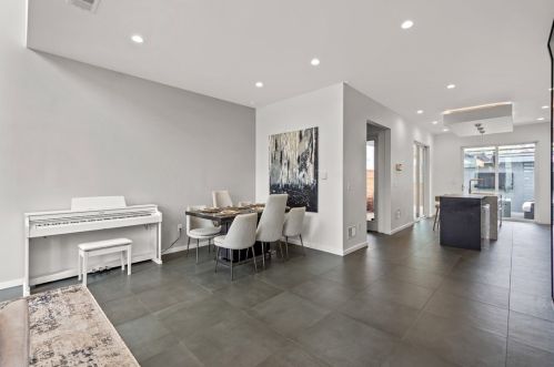 4724 Hatfield St, Pittsburgh PA  15201-2921 exterior