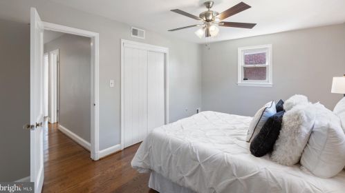 110 54th St, Washington DC 20019-6561 exterior