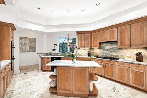 1308 Little Blue Heron Ct, Naples FL 34108-3311 exterior