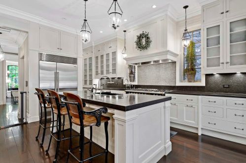 1724 Dayton St, Chicago IL 60614-3612 exterior