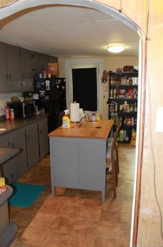 80 Furnace St, Killingly CT exterior