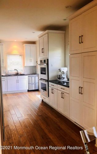 225 Cedar Ave, Red Bank NJ 07704 exterior