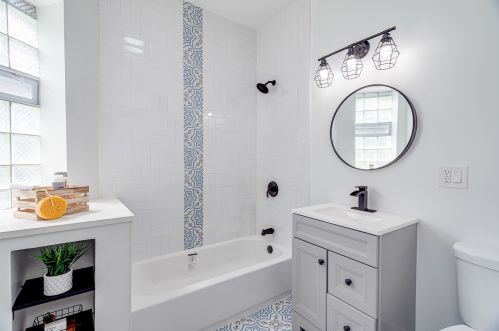 7616 Dante Ave, Chicago IL  60619-2720 exterior