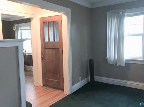 1825 Melrose Ave, Duluth MN 55803-2524 exterior