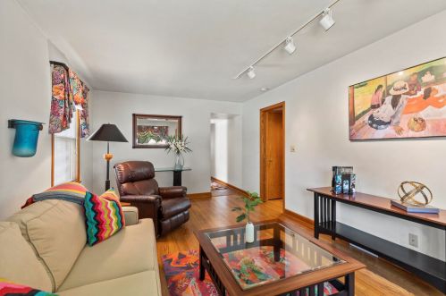 3521 Ohio Ave, Milwaukee WI 53207-2813 exterior