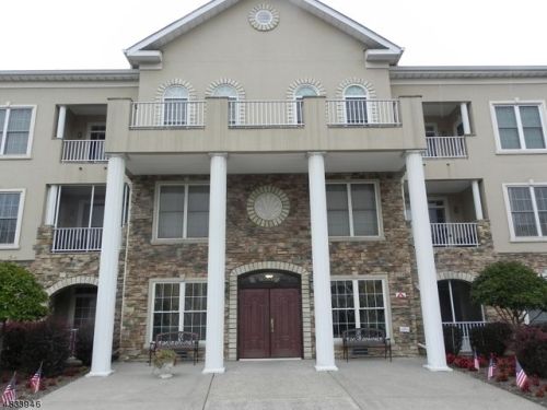 106 Cleveland Ln, Rockaway, NJ 07866-5800