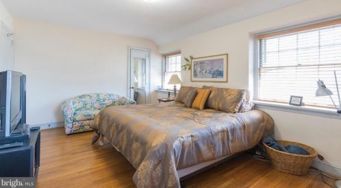 10 Meetinghouse Ln, Media PA 19064-1206 exterior