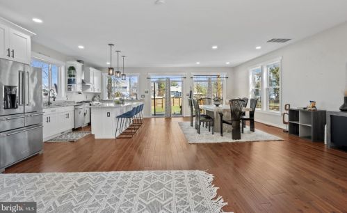 2216 30th St, Washington DC  20020-3369 exterior