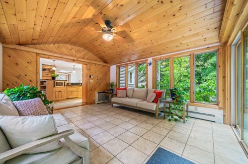 3 Arrowhead Dr, Concord NH  03304-5013 exterior