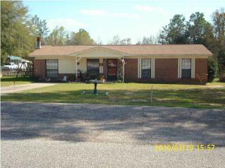 5175 Springdale Dr, Milton, FL 32570-2319