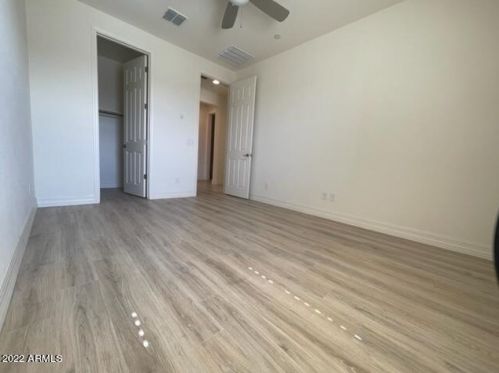 25428 19th Dr, Phoenix AZ  85085-5380 exterior