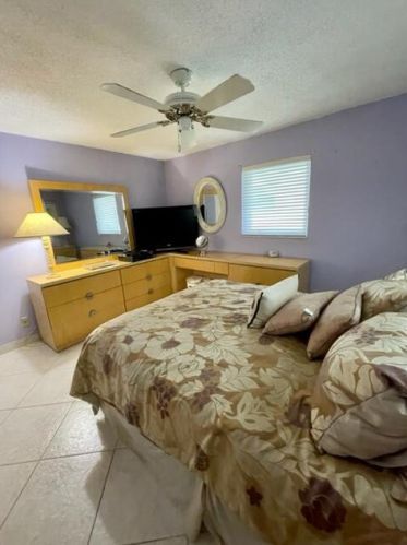 1003 18 St, Boynton Beach FL 33426-5430 exterior