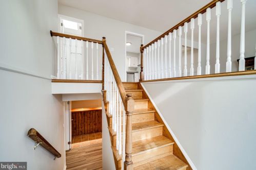 4110 Duvawn St, Alexandria VA 22310-2022 exterior