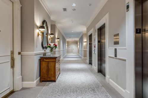 3535 Gillespie St, Dallas, TX 75219-4884