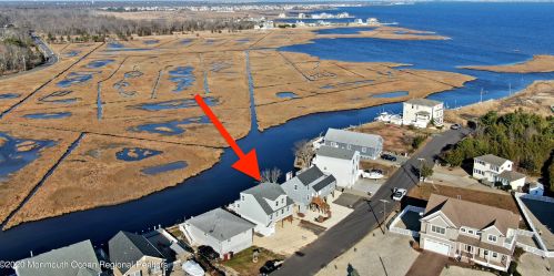 220 Bay Dr, Berkeley Township NJ 08721-3119 exterior