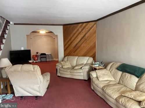 3303 Englewood St, Philadelphia PA 19149-1612 exterior