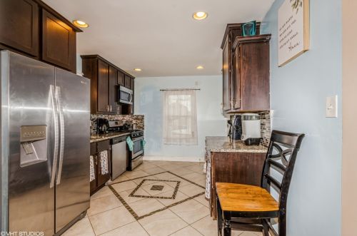 10449 Pr Ave, Chicago IL 60628-1450 exterior