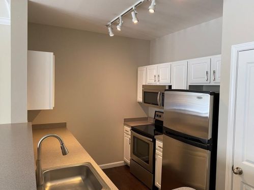 1000 Providence Pl, Providence RI  02903-1761 exterior