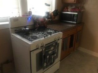 5114 Avers Ave, Chicago IL  60625-6015 exterior