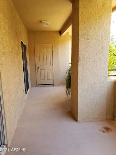 10410 Cave Creek Rd, Phoenix AZ 85020-1644 exterior