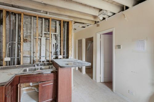 8809 Lowe Ave, Chicago IL 60620-2129 exterior