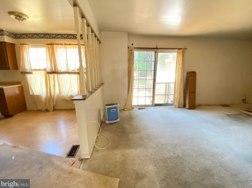 817 Whitehall St, Silver Spring, MD 20901-1000