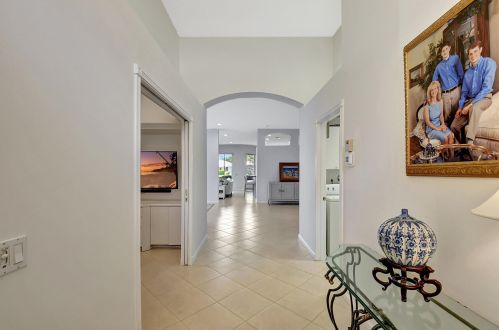 6635 Bali Hai Dr, Boynton Beach FL 33437-7046 exterior