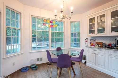 68 Terrace Ave, Town Center NJ  07052-3662 exterior