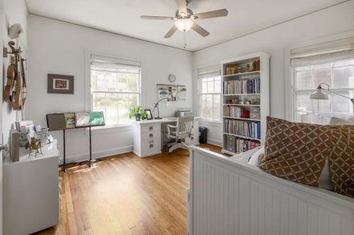 1708 Cedar Ave, Austin TX 78702-1429 exterior