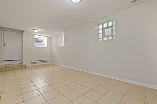 2128 Mobile Ave, Chicago IL 60634-1547 exterior