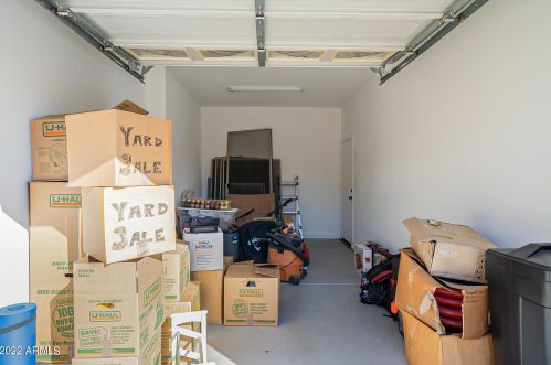 2334 Carter Rd, Phoenix AZ 85041-6057 exterior