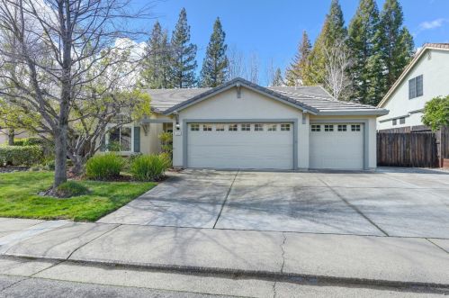 217 Briggs Ranch Dr, Folsom, CA 95630-5267