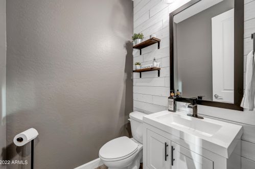 923 Kaibab Dr, Chandler AZ 85248 exterior