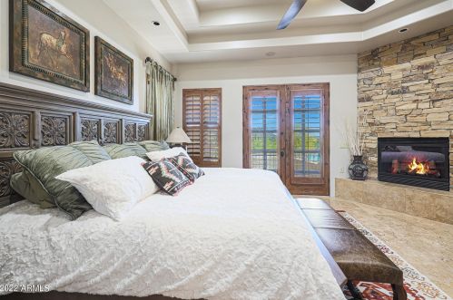 37025 33rd Ave, Phoenix AZ  85086-8740 exterior