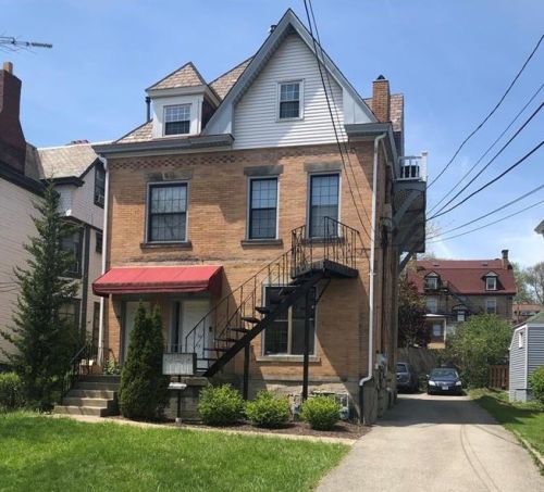 218 End Ave, Pittsburgh, PA 15221-2766