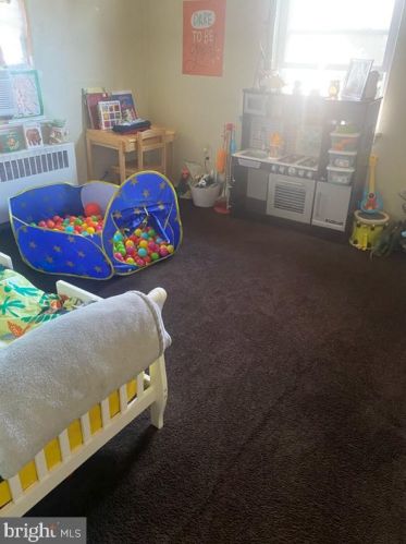 200 Elkinton Ave, Chester PA 19013-4903 exterior