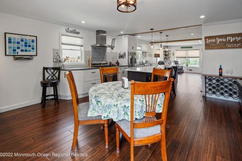 1231 Fleming Ave, Point Pleasant Beach NJ 08742-4040 exterior