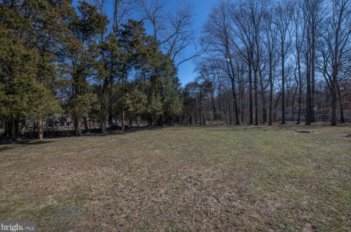 232 Barren Rd, Media PA 19063-4506 exterior