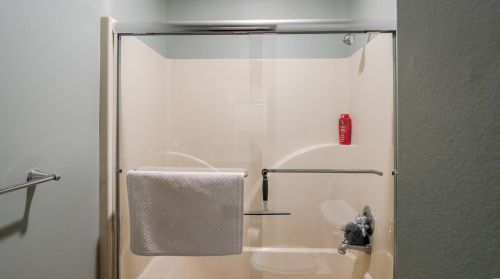 572 Spring Cave Rd, Spring Bluff MO exterior