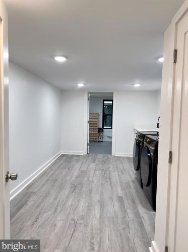 1639 Jackson St, Philadelphia PA 19145-3617 exterior