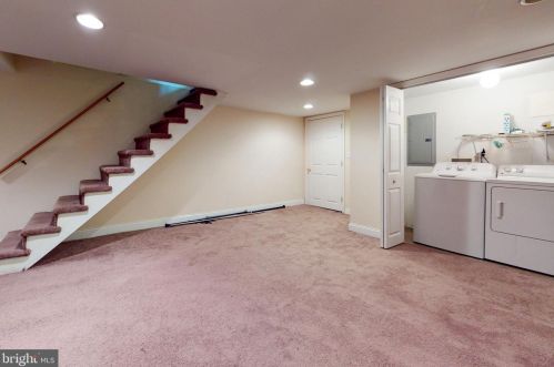 2720 10th St, Philadelphia PA 19133-1511 exterior