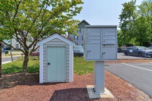 200 Cato St, Woonsocket RI  02895-3006 exterior