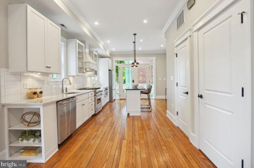 623 6 St, Washington DC 20024-2693 exterior